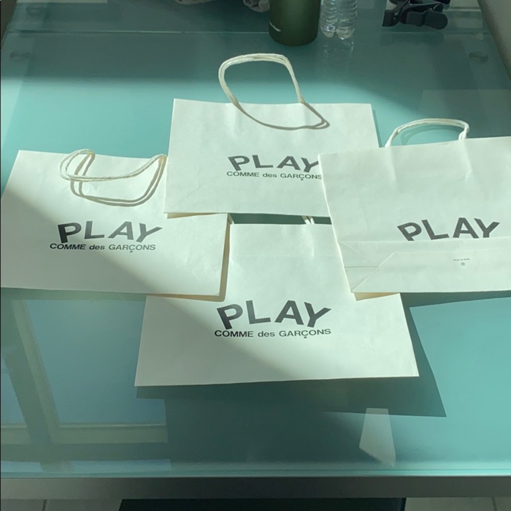 Come de garçons play paper shopping bags